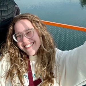 Meet Your Posher: Corri